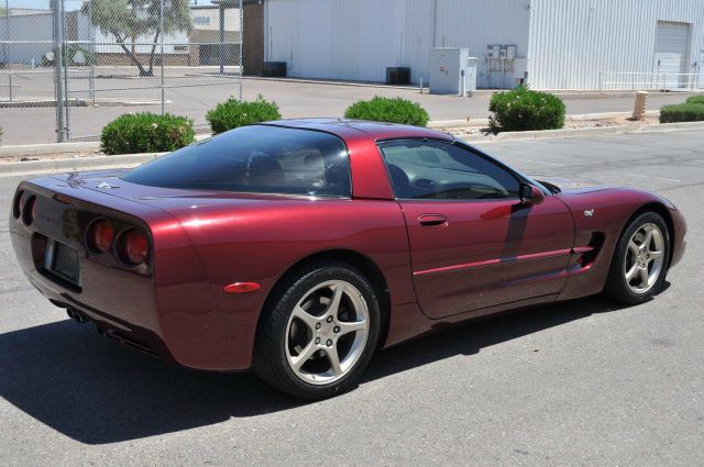 Chevrolet Corvette 2003 photo 27