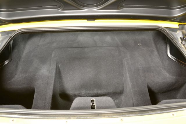 Chevrolet Corvette 2003 photo 3