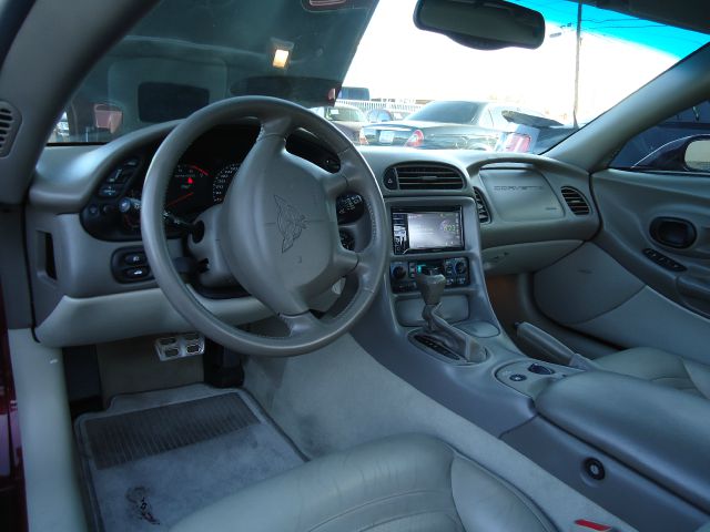 Chevrolet Corvette 2003 photo 13