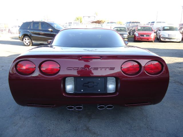 Chevrolet Corvette 2003 photo 15