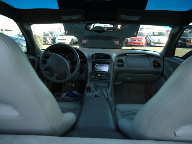 Chevrolet Corvette 2003 photo 7