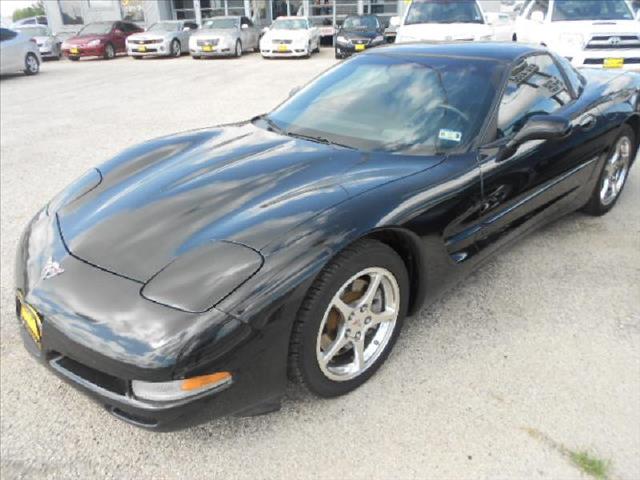 Chevrolet Corvette 2003 photo 1