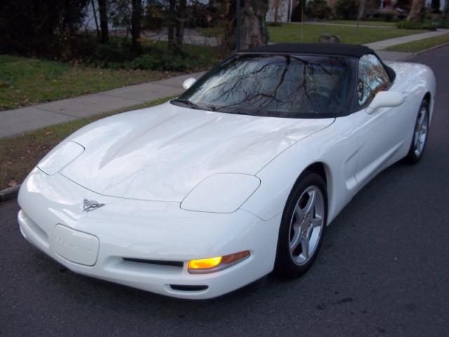 Chevrolet Corvette 2003 photo 1