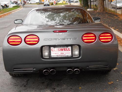Chevrolet Corvette 2003 photo 3