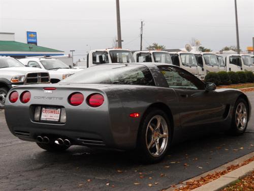 Chevrolet Corvette 2003 photo 4