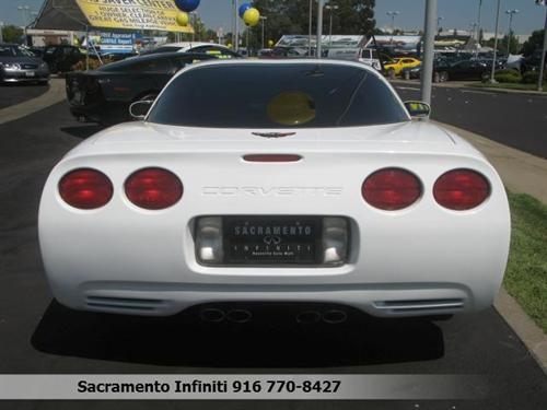 Chevrolet Corvette 2004 photo 1