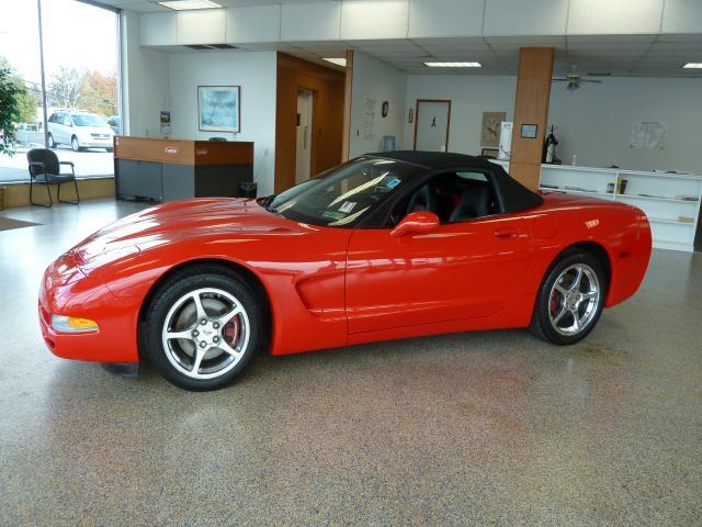 Chevrolet Corvette 2004 photo 1