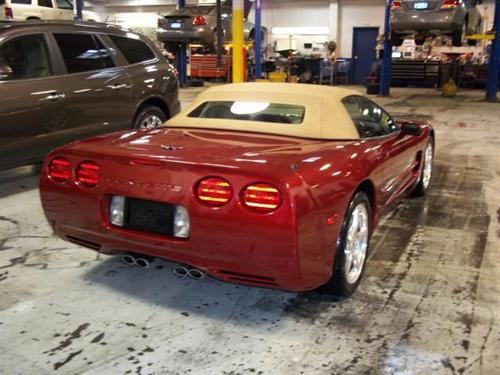 Chevrolet Corvette 2004 photo 3