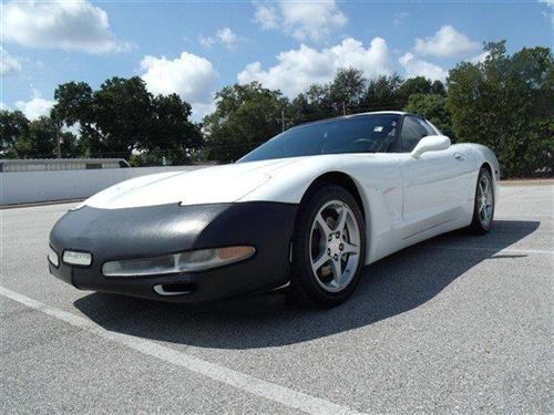 Chevrolet Corvette 2004 photo 2