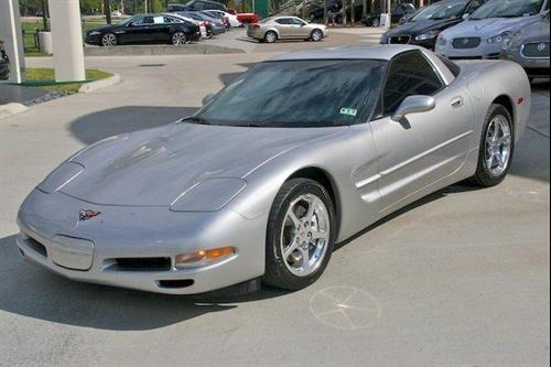 Chevrolet Corvette 2004 photo 5