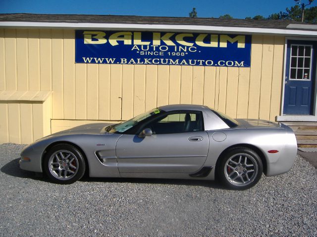 Chevrolet Corvette 2004 photo 17