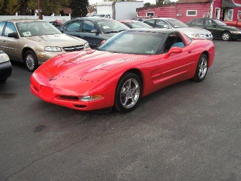 Chevrolet Corvette 2004 photo 2