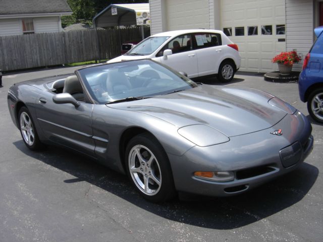 Chevrolet Corvette 2004 photo 1