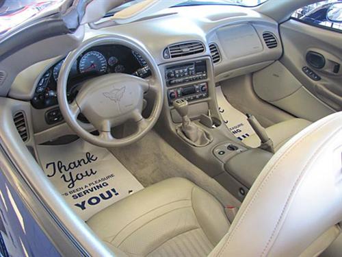 Chevrolet Corvette 2004 photo 3