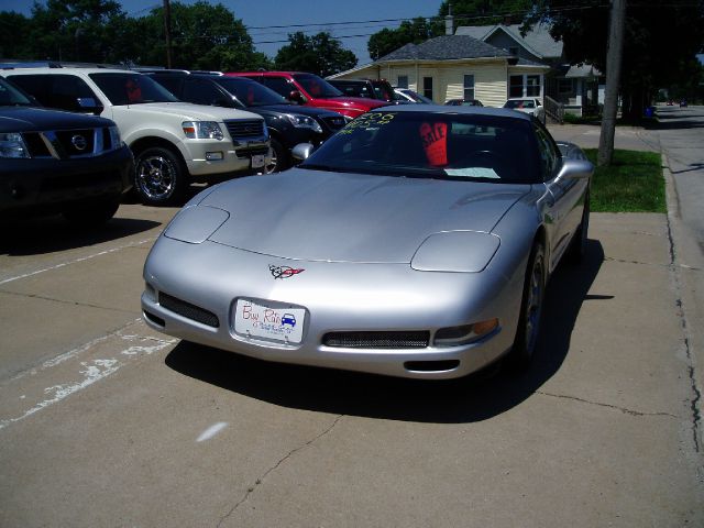 Chevrolet Corvette 2004 photo 1