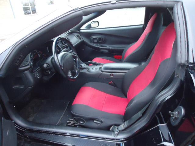 Chevrolet Corvette 2004 photo 4