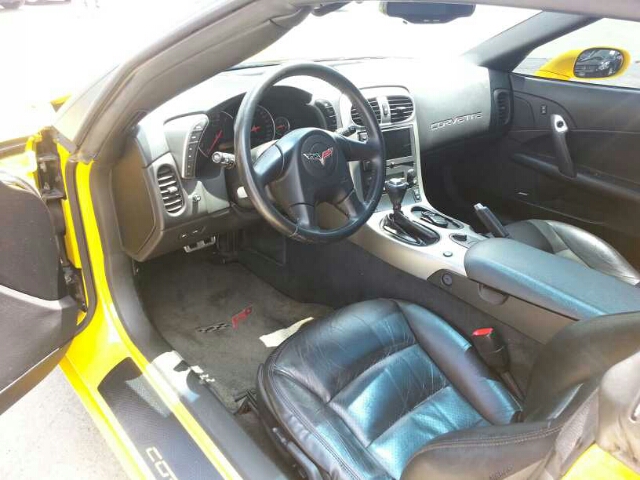 Chevrolet Corvette 2005 photo 13