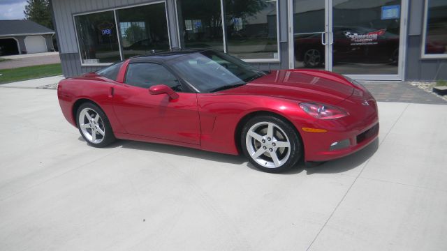 Chevrolet Corvette 2005 photo 12