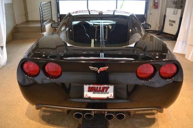 Chevrolet Corvette 2005 photo 5