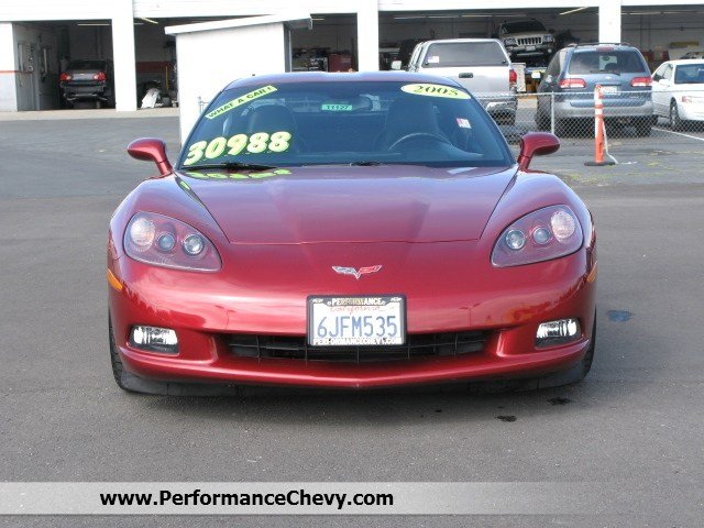 Chevrolet Corvette 2005 photo 2
