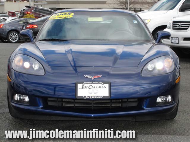 Chevrolet Corvette 2005 photo 3