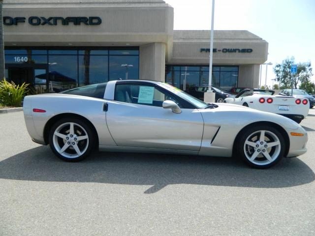 Chevrolet Corvette 2005 photo 3