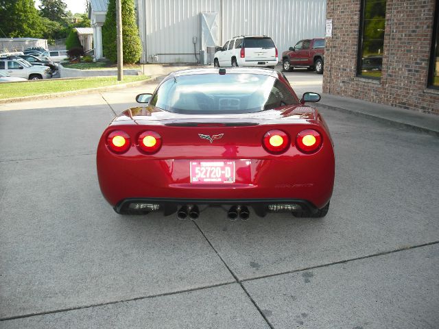 Chevrolet Corvette 2005 photo 9