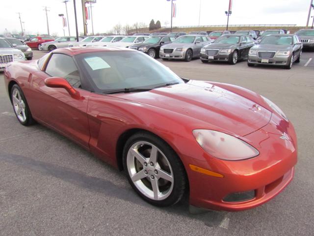 Chevrolet Corvette 2005 photo 2
