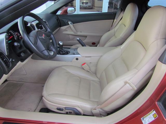 Chevrolet Corvette 2005 photo 3