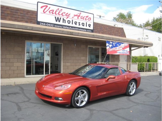 Chevrolet Corvette 2005 photo 4