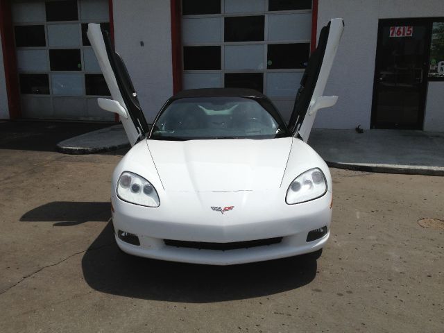 Chevrolet Corvette 2005 photo 24