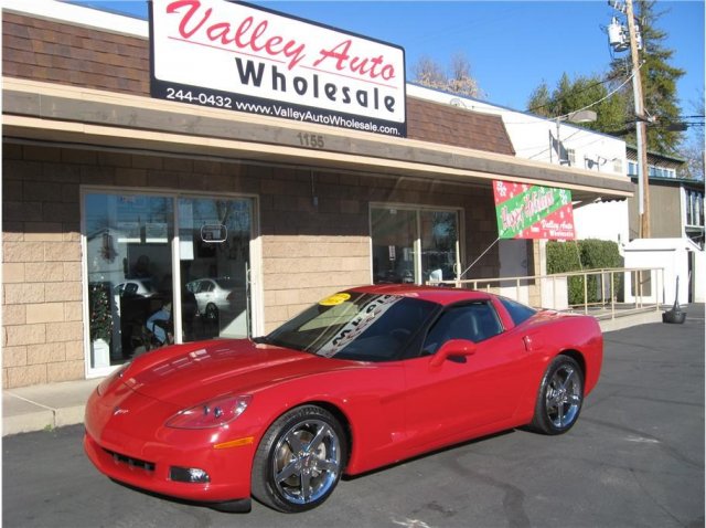 Chevrolet Corvette 2005 photo 3