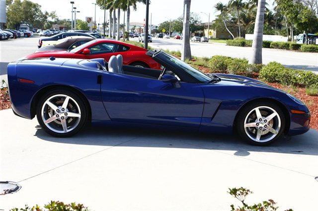 Chevrolet Corvette Base Unspecified