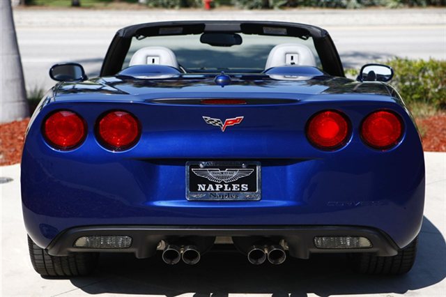 Chevrolet Corvette 2005 photo 2