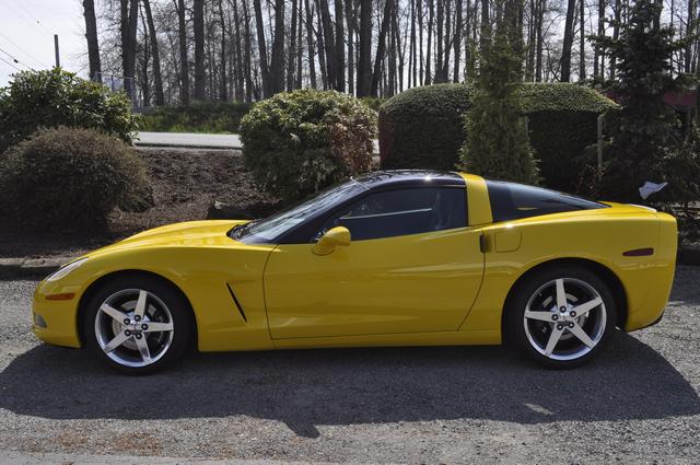 Chevrolet Corvette 2005 photo 2
