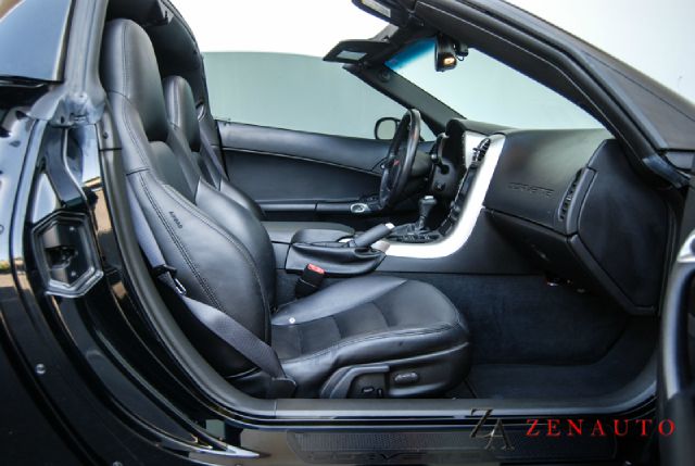 Chevrolet Corvette 2005 photo 1