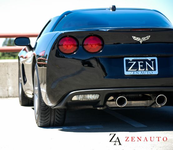 Chevrolet Corvette 2005 photo 18