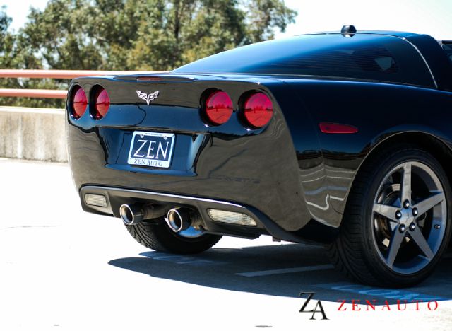 Chevrolet Corvette 2005 photo 39