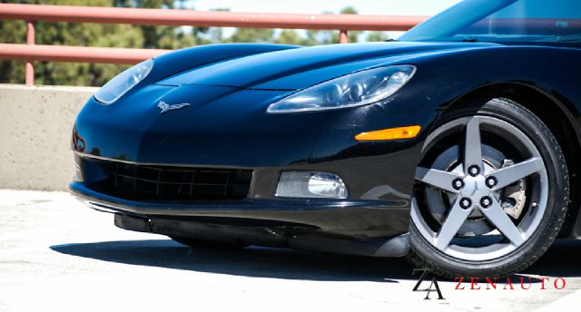 Chevrolet Corvette 2005 photo 52