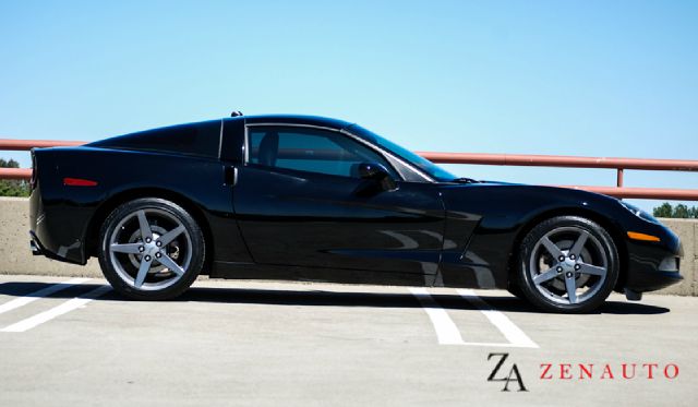 Chevrolet Corvette 2005 photo 53