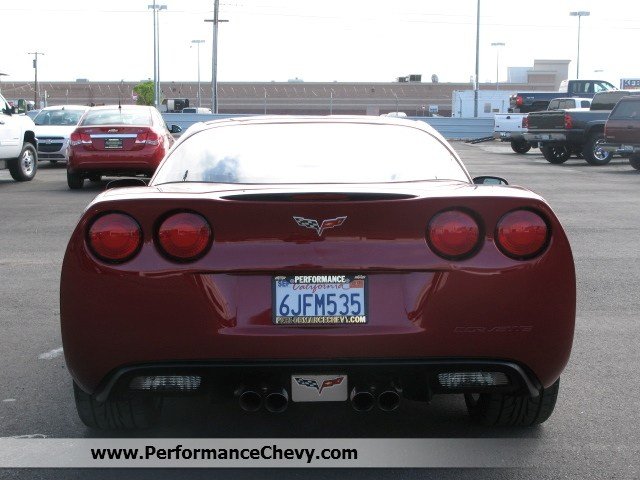 Chevrolet Corvette 2005 photo 2