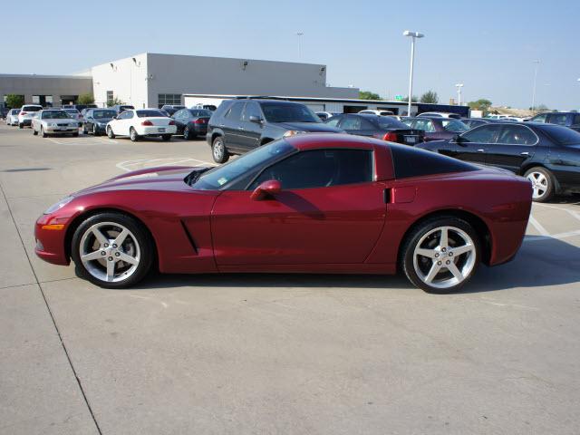 Chevrolet Corvette 2005 photo 5