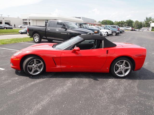 Chevrolet Corvette 2006 photo 2