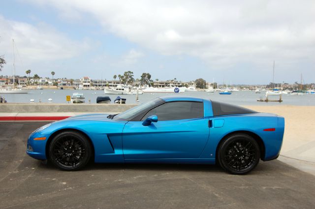 Chevrolet Corvette 2008 photo 2