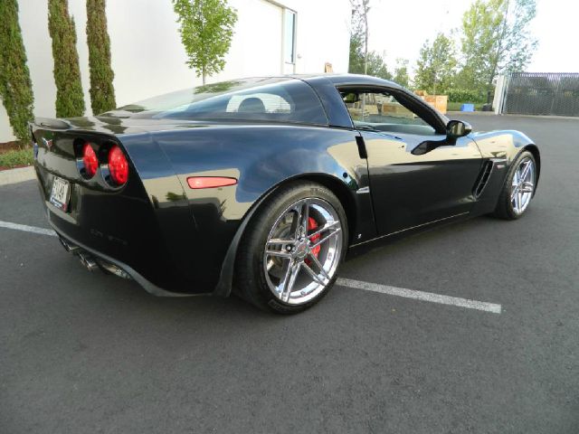 Chevrolet Corvette 2008 photo 4