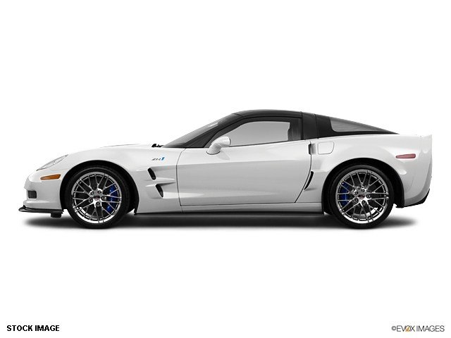 Chevrolet Corvette 2011 photo 2
