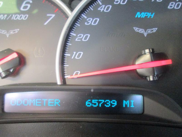 Chevrolet Corvette 2011 photo 2