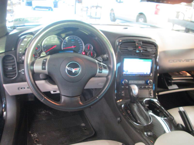 Chevrolet Corvette 2011 photo 3