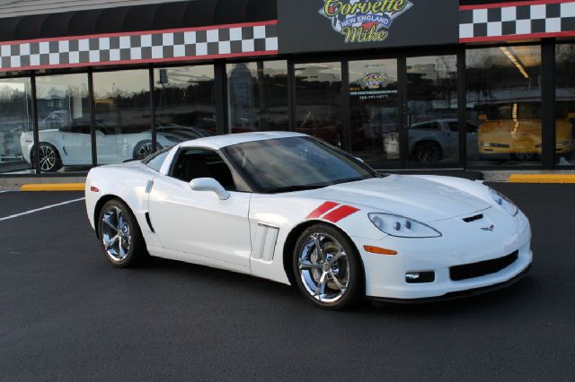 Chevrolet Corvette 2011 photo 1