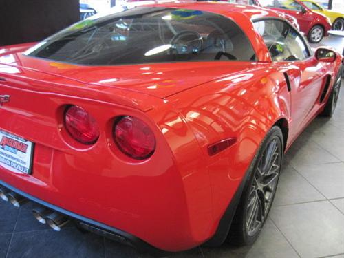 Chevrolet Corvette 2011 photo 1